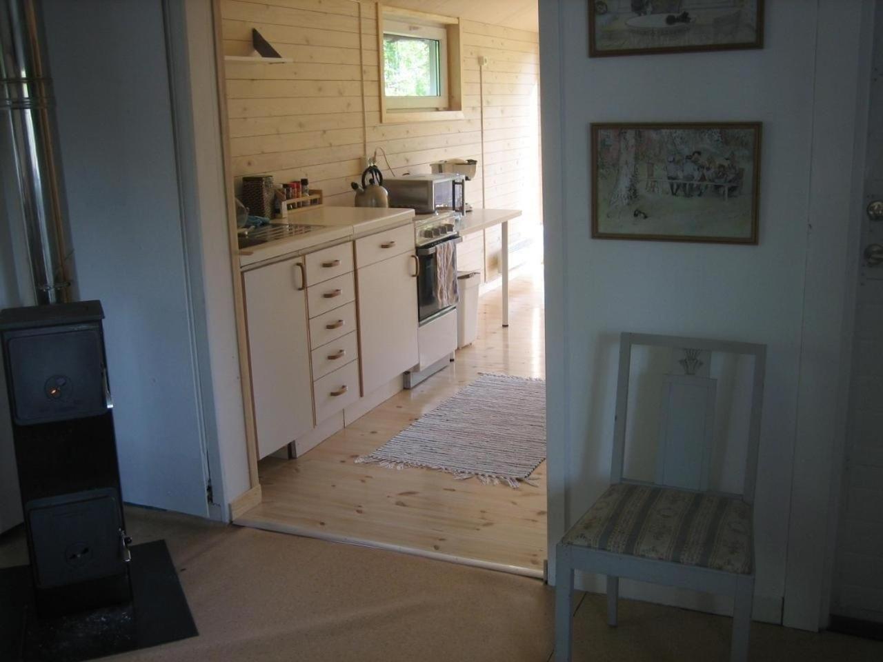 Ferienhaus In Malilla Boote Sauna See Екстериор снимка